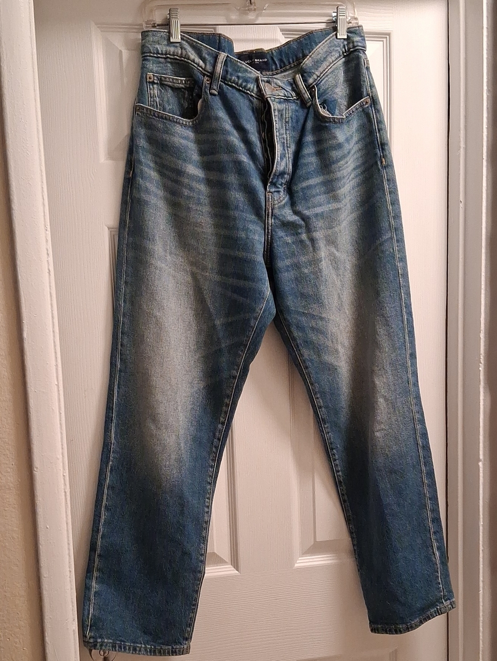 Lucky Brand 90s Loose High Rise Straight Woman Jeans